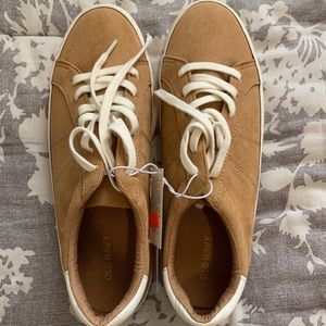 BRAND NEW!! OLD NAVY Tan Sneakers